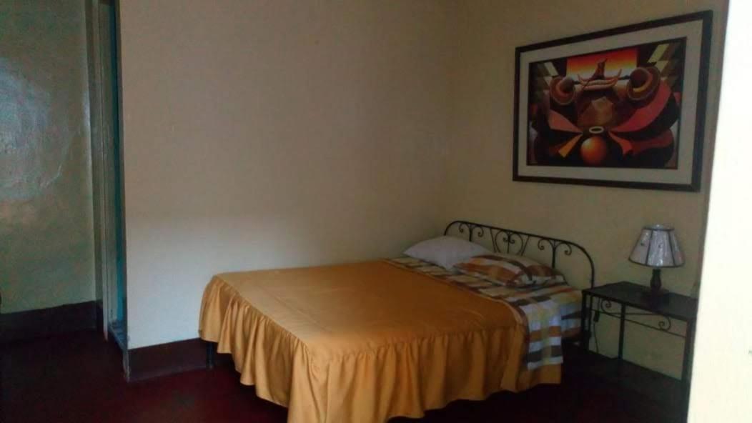 Hostal Virrey & Tours ตรูคีโย ภายนอก รูปภาพ