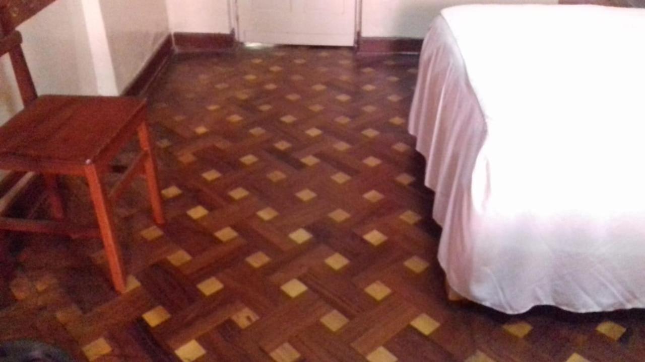 Hostal Virrey & Tours ตรูคีโย ภายนอก รูปภาพ